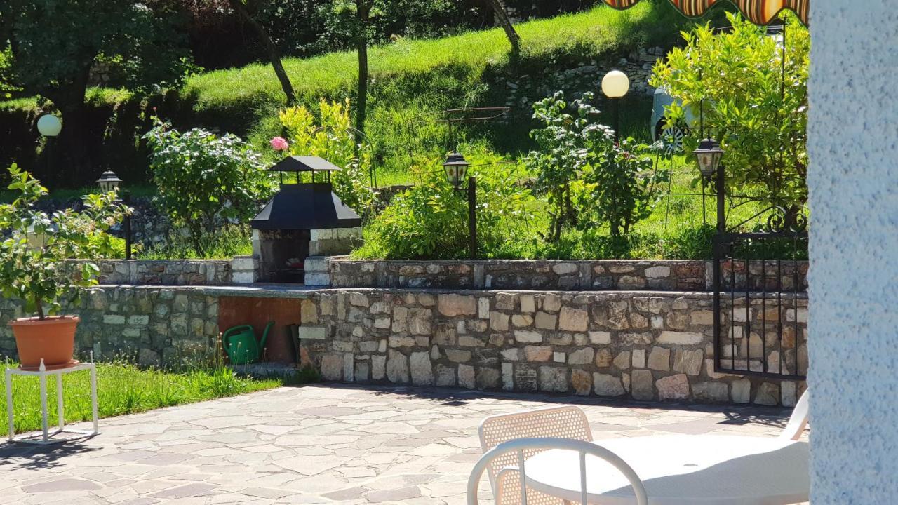 Tremosine Country House Casa Marisa Garden And Lake View By Garda Domus Mea מראה חיצוני תמונה