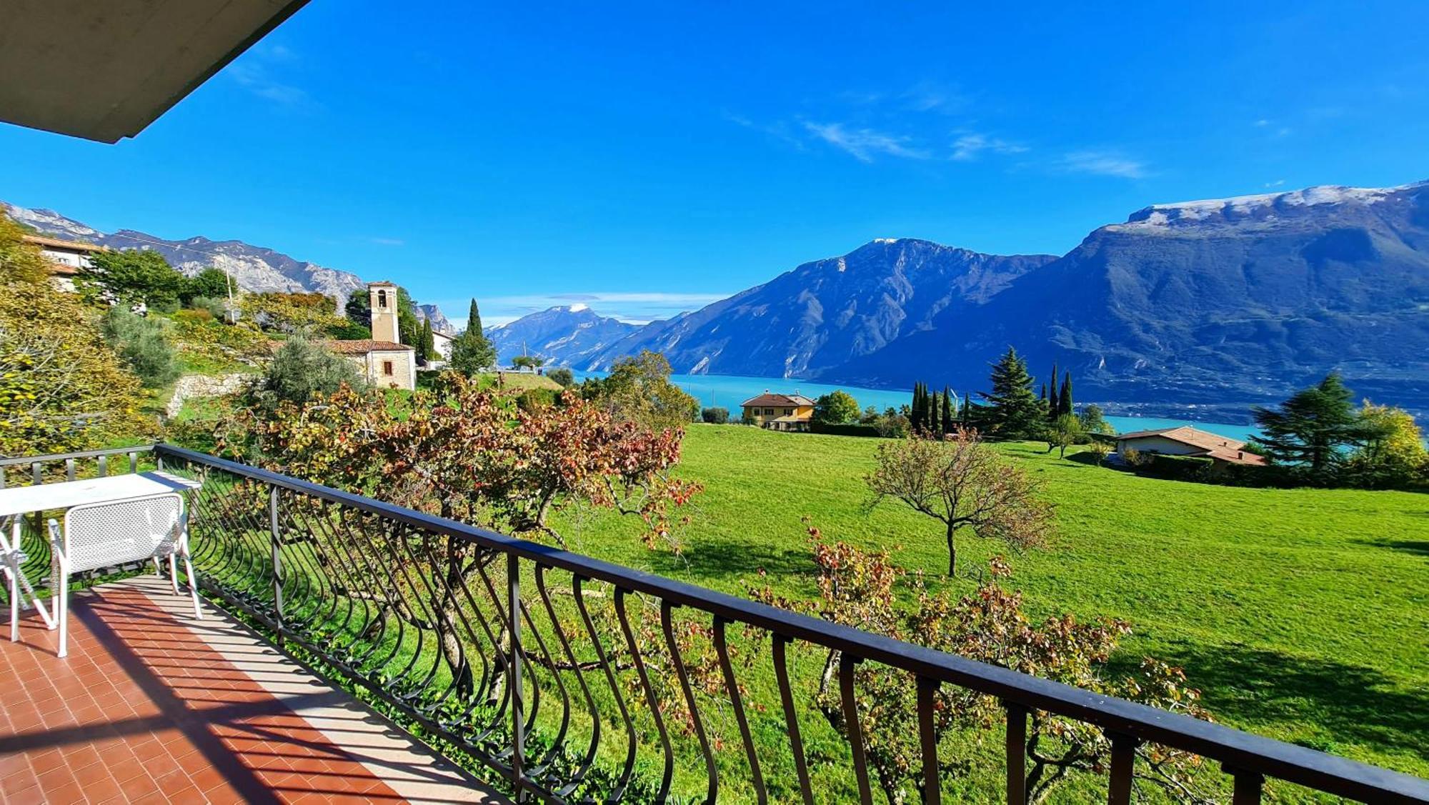 Tremosine Country House Casa Marisa Garden And Lake View By Garda Domus Mea מראה חיצוני תמונה